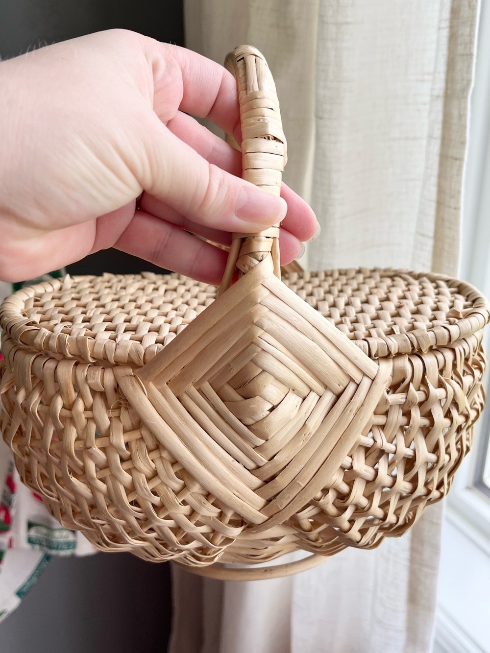 Unique Kids play small wicker picnic basket